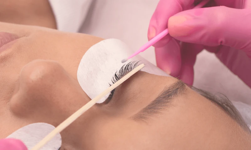 curso de belleza de pestañas en Charata