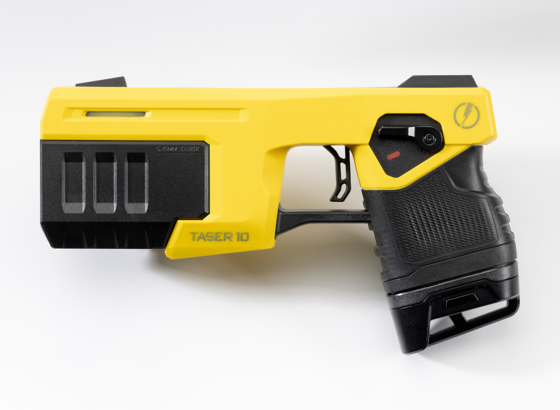 Personal policial de Charata fue entrenado en el uso de Pistolas Taser.