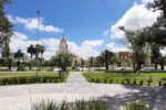 Plaza central de Charata