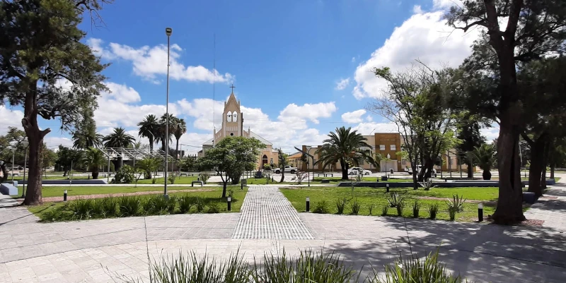 Plaza central de Charata
