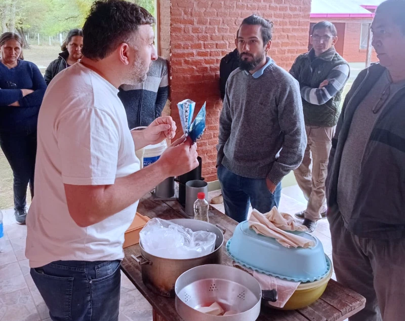 Capacitación queso de cabra
